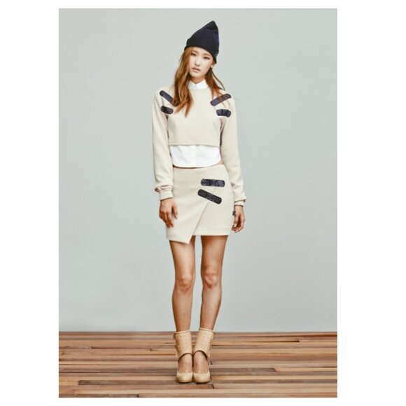 5/$100 SALE -  KYE 2014 collection Cropped Bandaid Sweater - Picture 1 of 7
